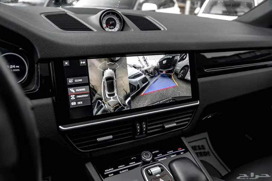 2021 Porsche Cayenne AWD COUPE 26