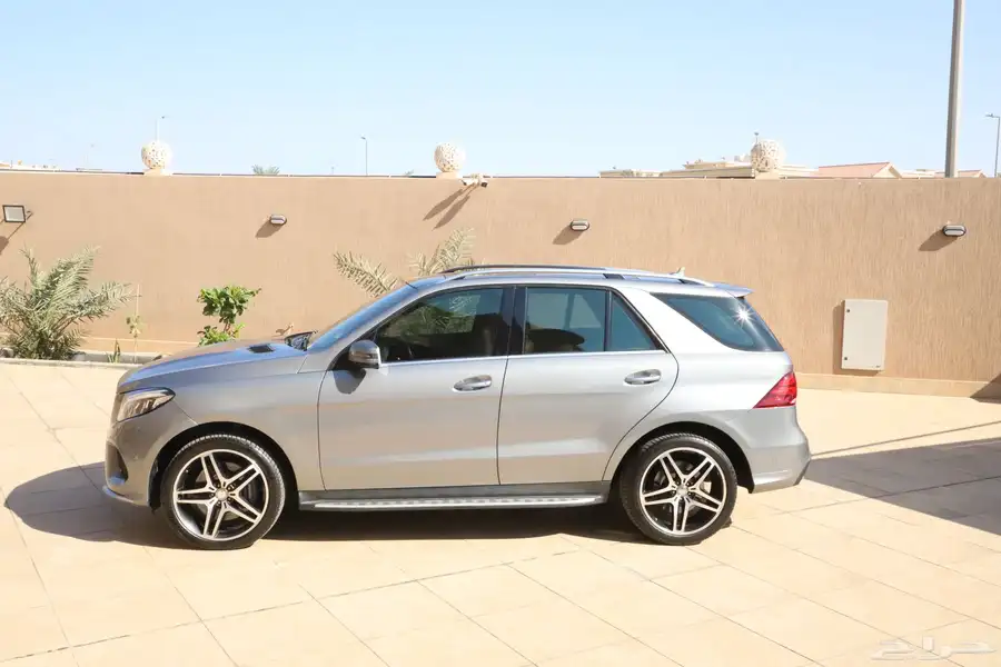 مرسيدس GLE 400 AMG kit 15