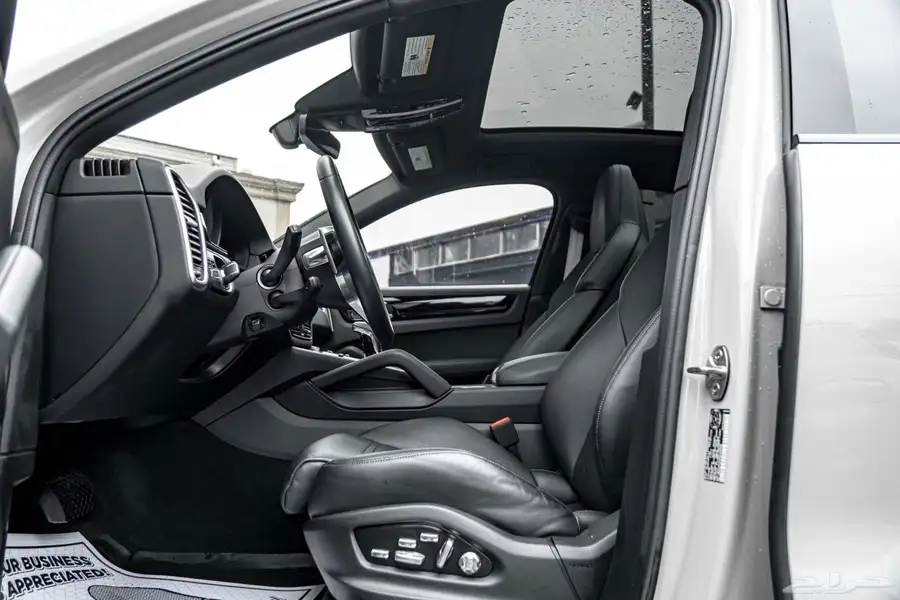 2021 Porsche Cayenne AWD COUPE 8