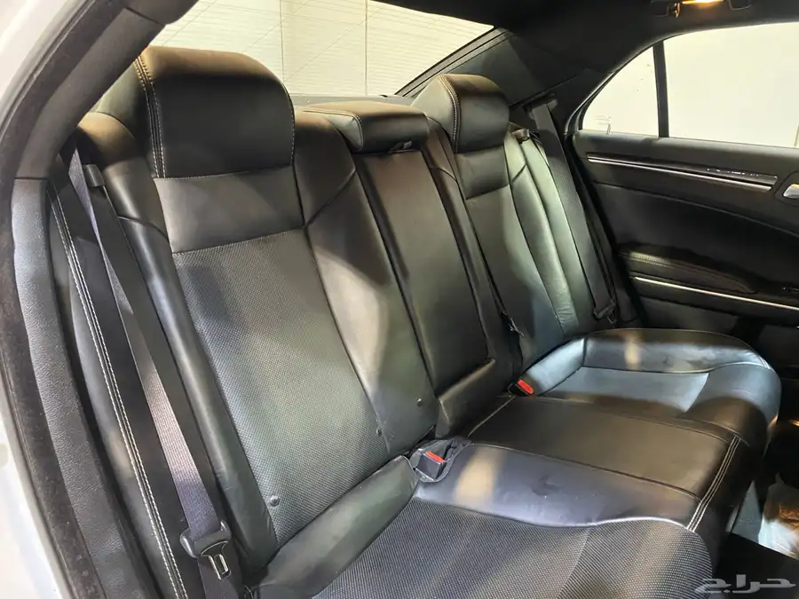 كرايسلر S300 2023 معدل خارجي SRT بحالة نظيفة 23