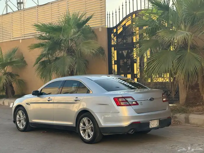 فورد توروس 2014 بحالة جيدة 3
