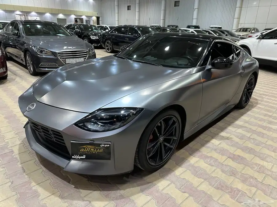 نيسان Z موديل 2023 فل كامل نظيف جدآ 1