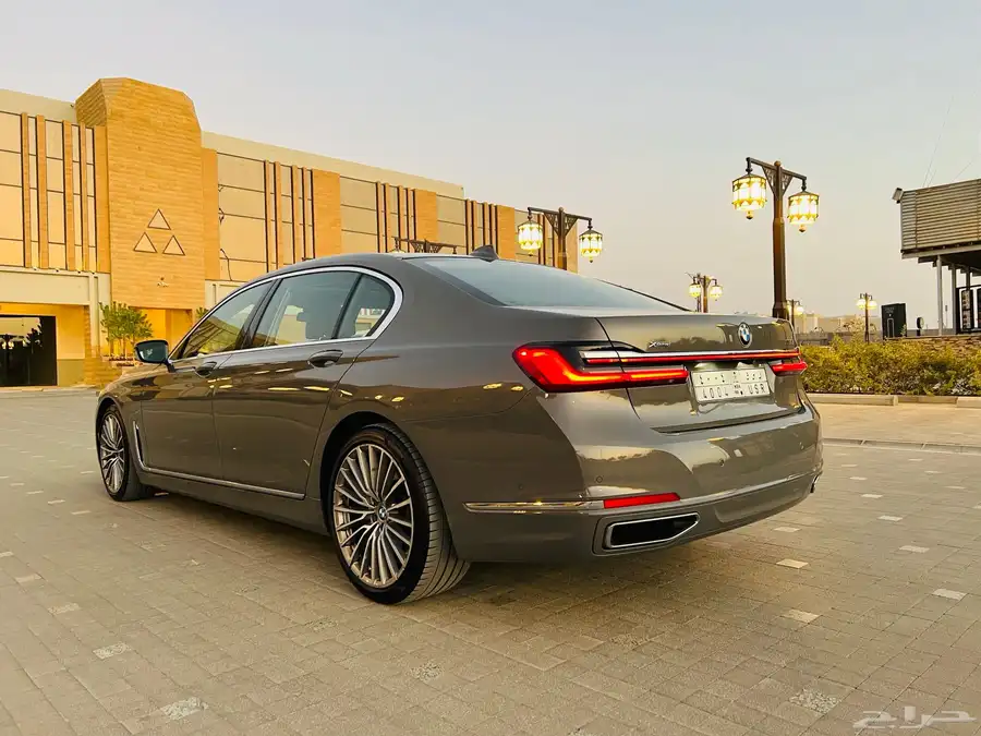 BMW 750Li 2020 فل كامل index