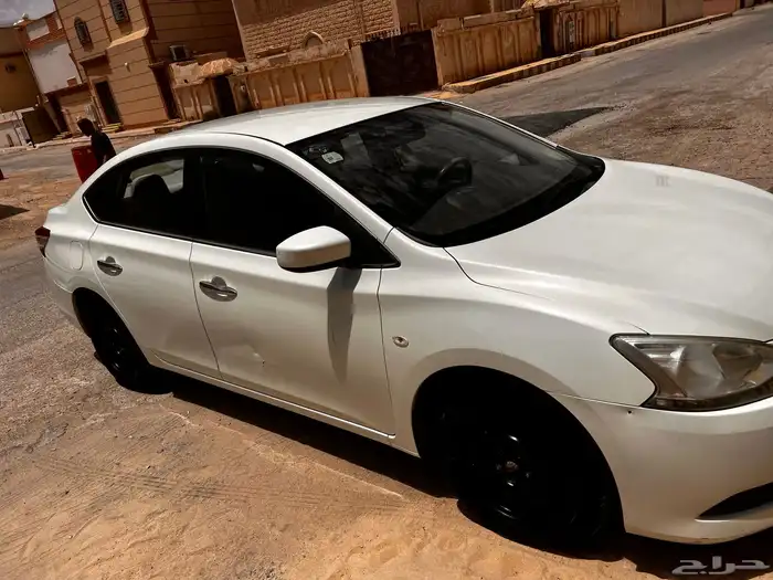 نيسان سنترا 2015 1