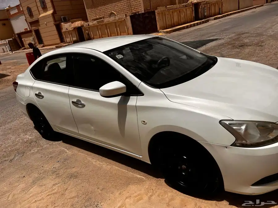نيسان سنترا 2015 1