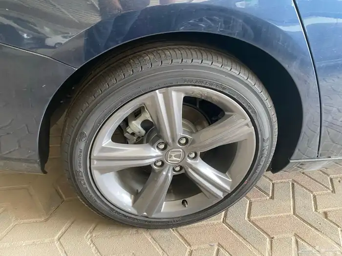 هوندااكورد 4