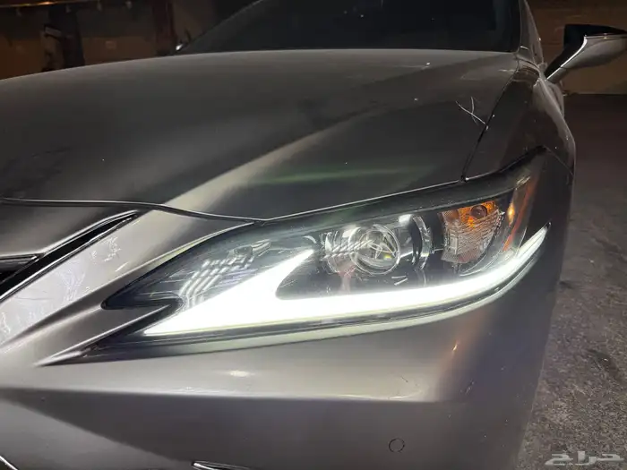 إصلاح إصفرار لد نهاري لكزس ES350 2019 2