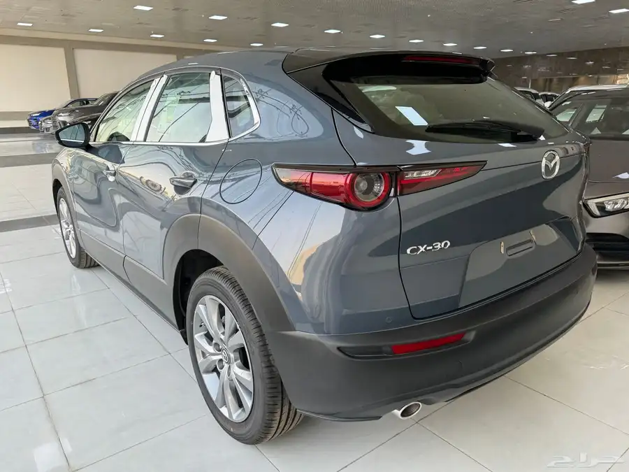 مازدا CX30 2025 جديد اصفار 4