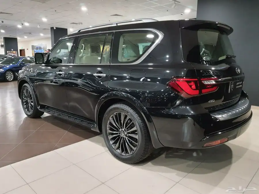 QX80 Black Edition إنفينيتي بلاك اديشن index