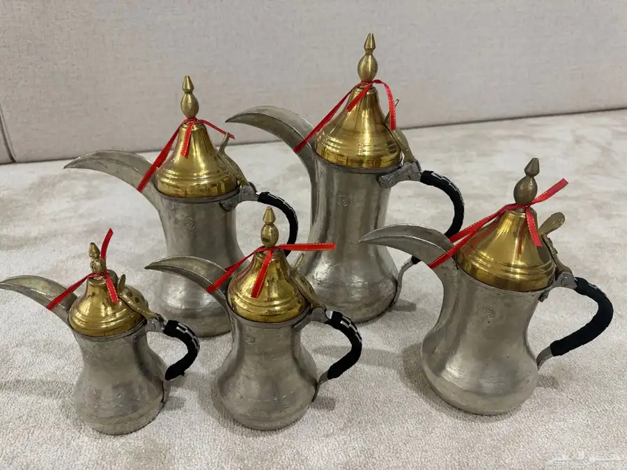 للبيع طقم دلال بغدادي ختم مهدي صالح أبيض غطاء أصفر 6