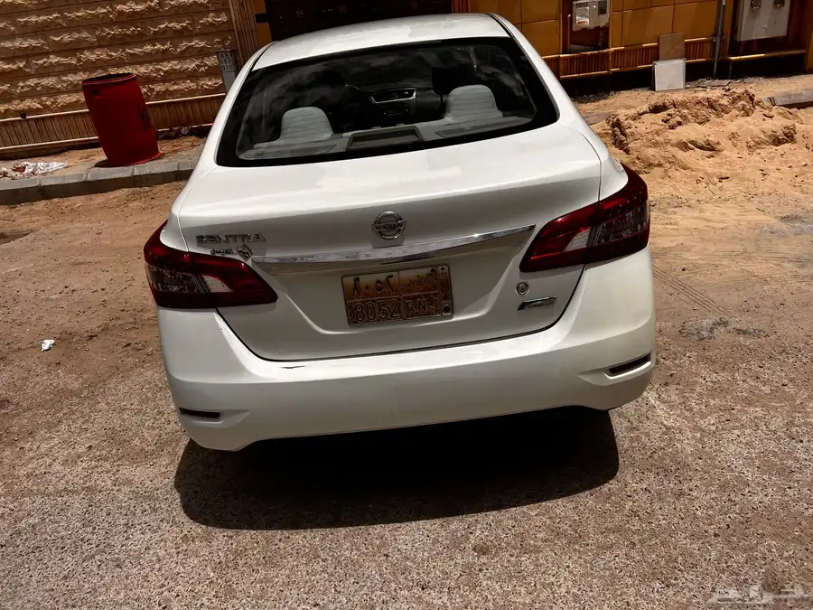 نيسان سنترا 2015 2