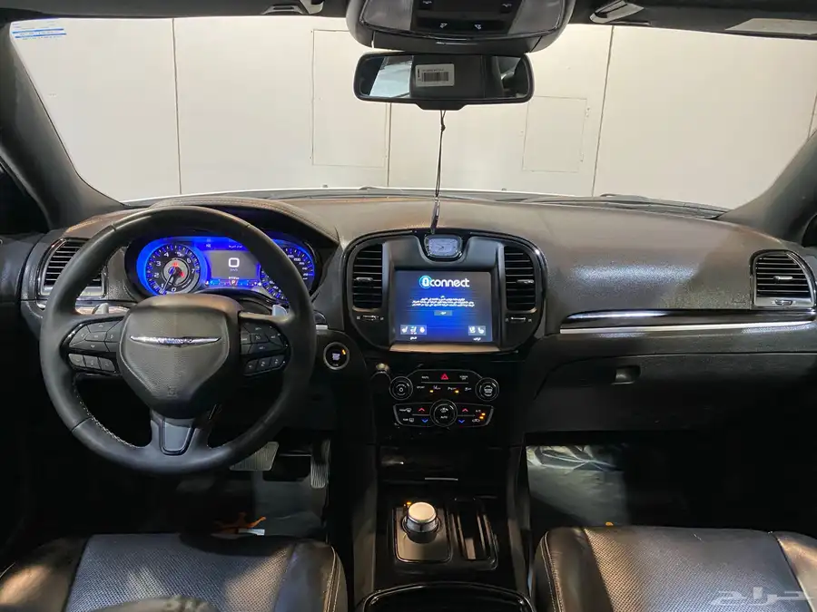 كرايسلر S300 2023 معدل خارجي SRT بحالة نظيفة 12