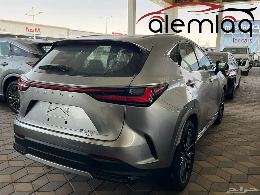 لكزس NX350 CC 2025 شركة العملاق index