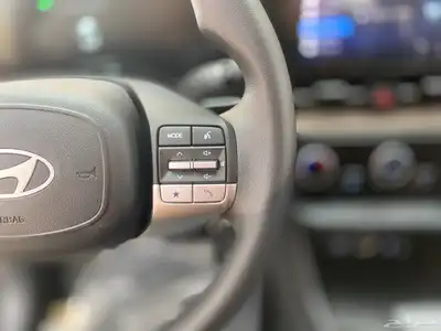 اكسنت سمارت سقف اسود 2025 15