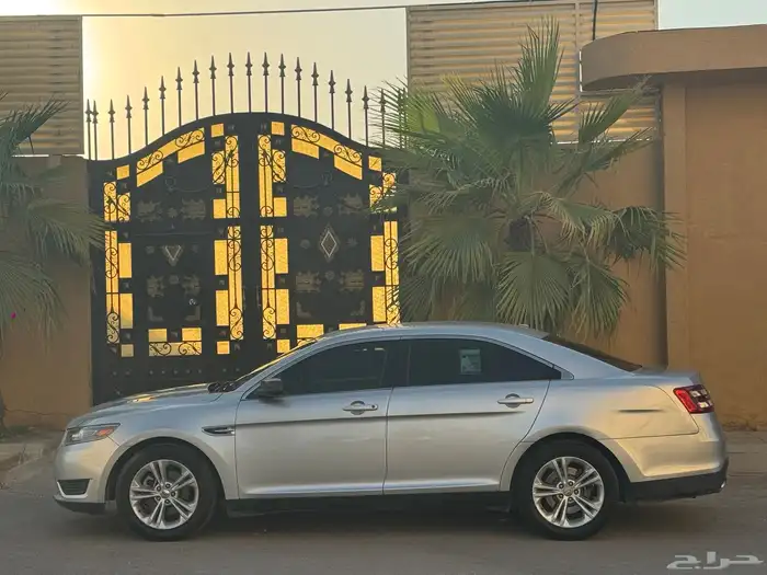 فورد توروس 2014 بحالة جيدة 2