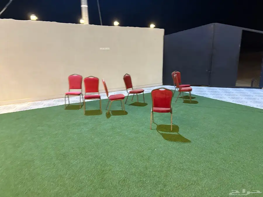 كراسي أفراح اللون الأحمر 5