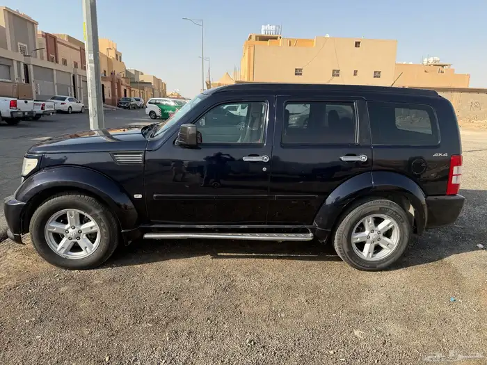 عربيه دودج نيترو لبيع 6