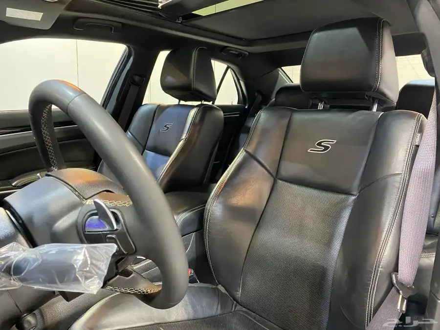 كرايسلر S300 2023 معدل خارجي SRT بحالة نظيفة 16