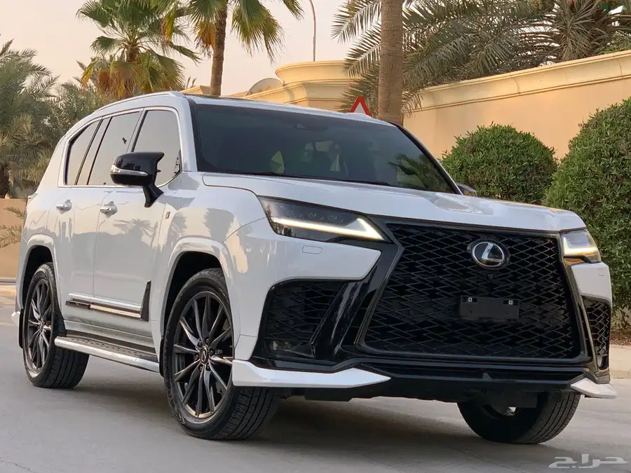 لكزس 2022 LX600 F فل كامل index