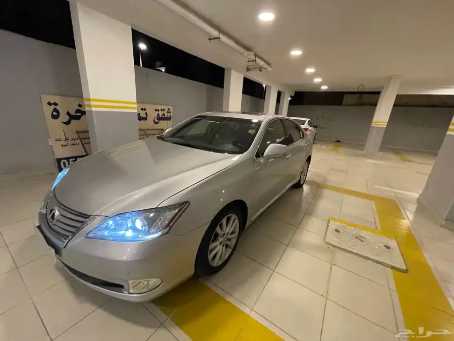 لكزس ES350 2011 9