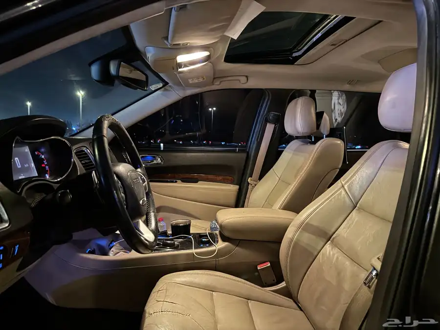 دودج دورانجو نظيف V8 21