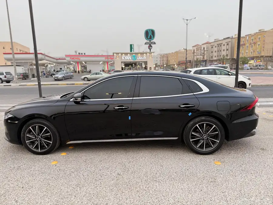 ازيرا موديل 2022 بدي وكالة 5