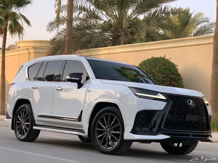 لكزس 2022 LX600 F فل كامل index