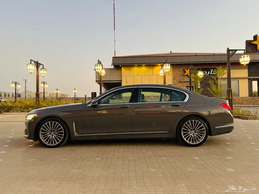 BMW 750Li 2020 فل كامل index