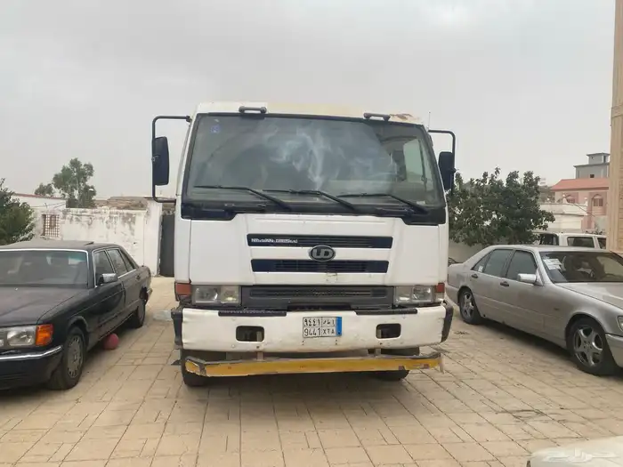 قلاب نيسان عادي 0