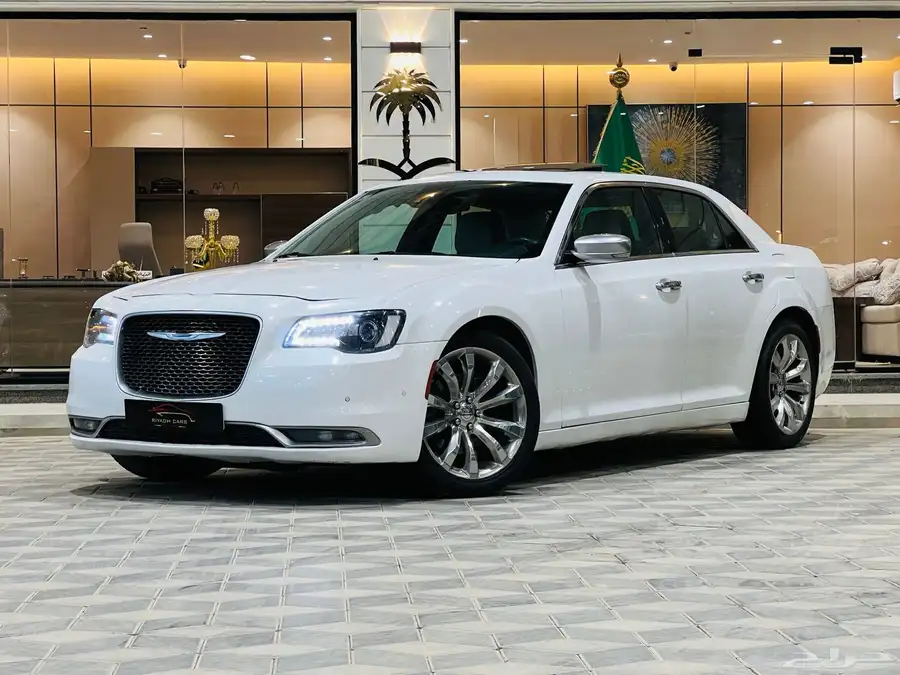 كرايزلر 2015 هيمى V8 اكزاتييف سعودى 2