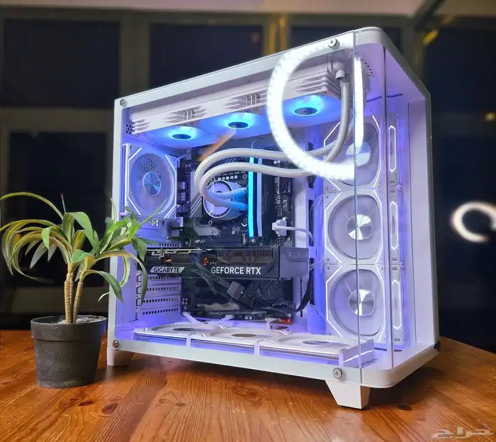 بي سي قيمنق جديد RTX 5070 - i9 14900k   تم البيع 2