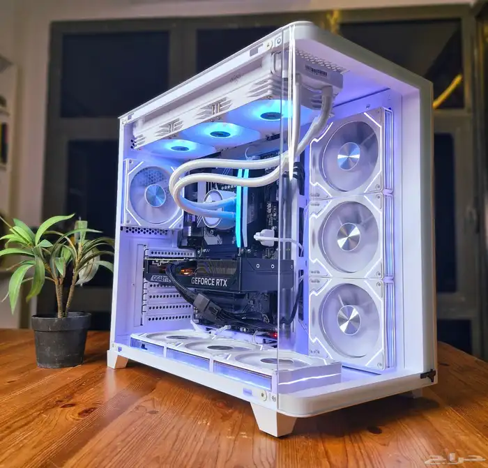 بي سي قيمنق جديد RTX 5070 - i9 14900k   تم البيع 1