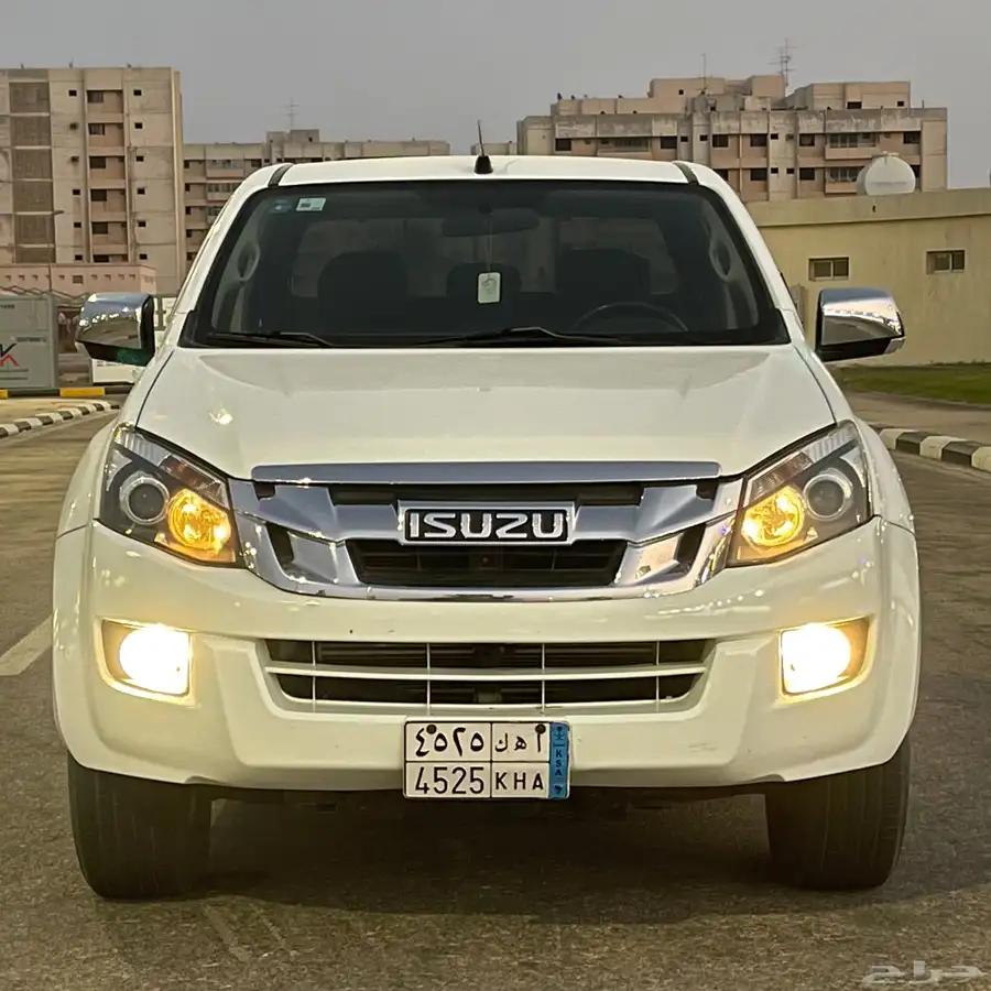 ايسوزو ديماكس 2014 جير توماتيك 0