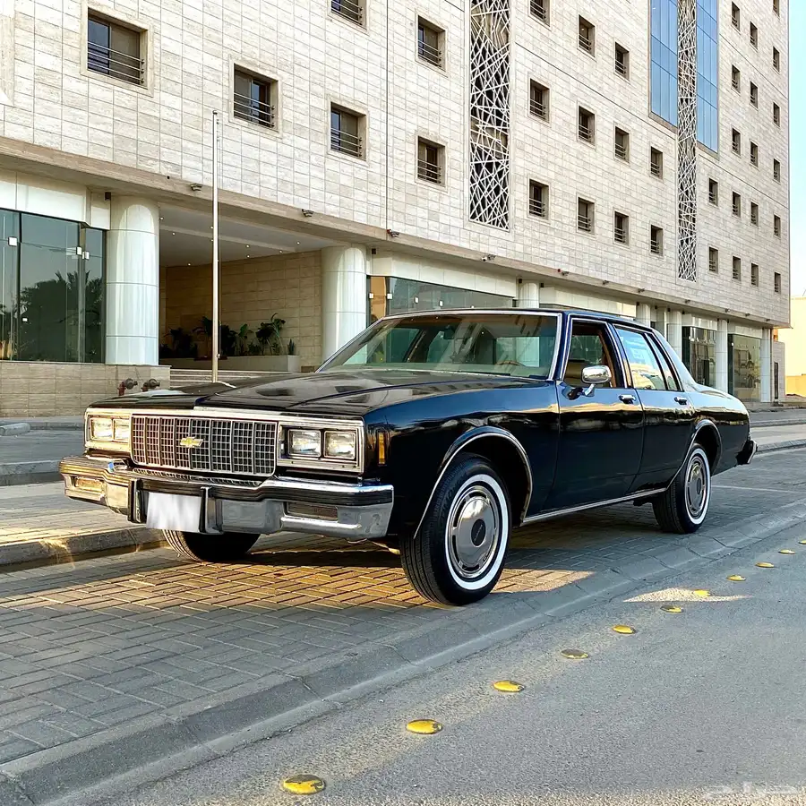 للبيع او البدل كابريس (امبالا) 83 (سيارة كلاسيك) جاهز للنقل 2