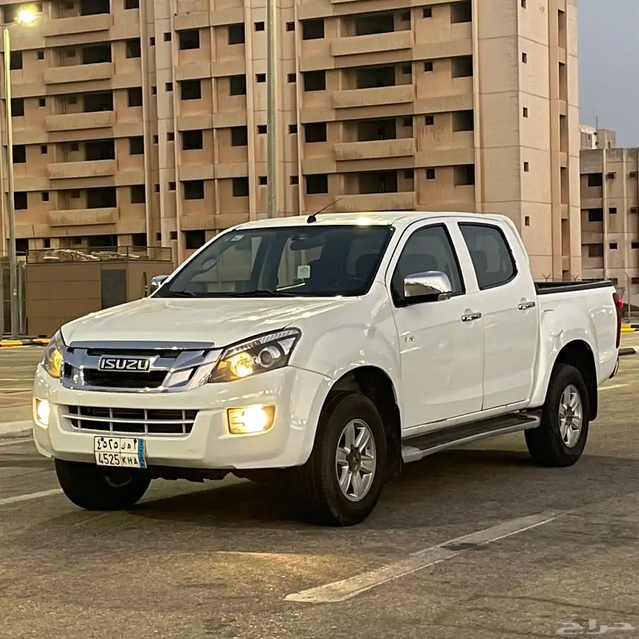 ايسوزو ديماكس 2014 جير توماتيك 4