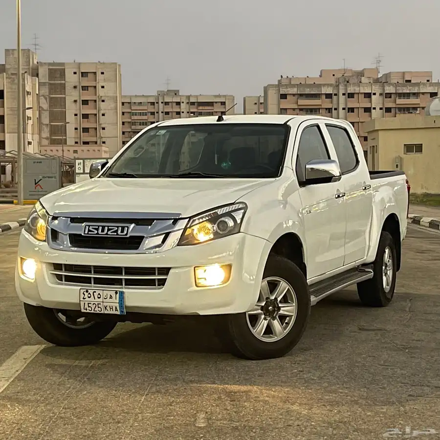 ايسوزو ديماكس 2014 جير توماتيك 3