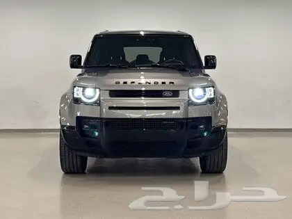 2023 Land Rover Defender 110 P400 X-Dynamic SE 5