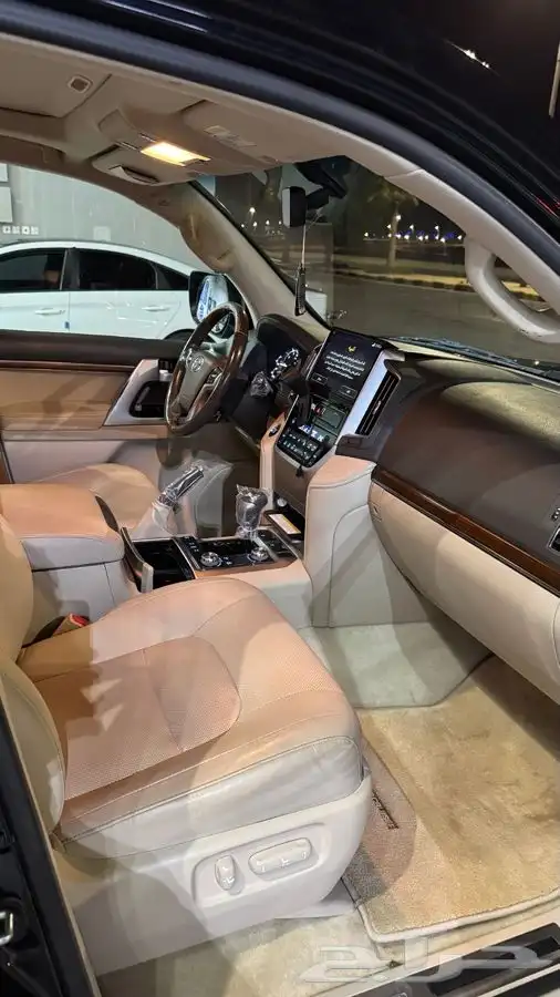 لاندكرورز VXR2018 0