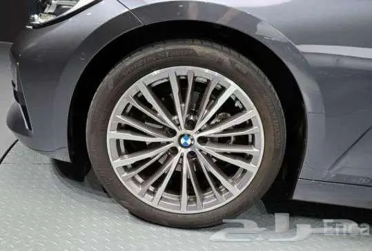 320i 2022 BMW index