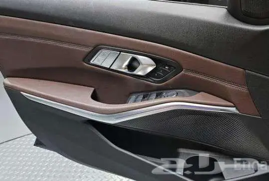 320i 2022 BMW 14
