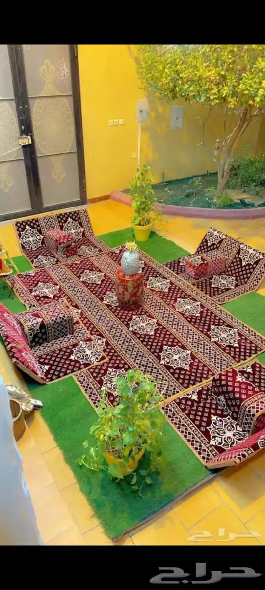 متخصص في بيع جميع انواع التراثيات 11