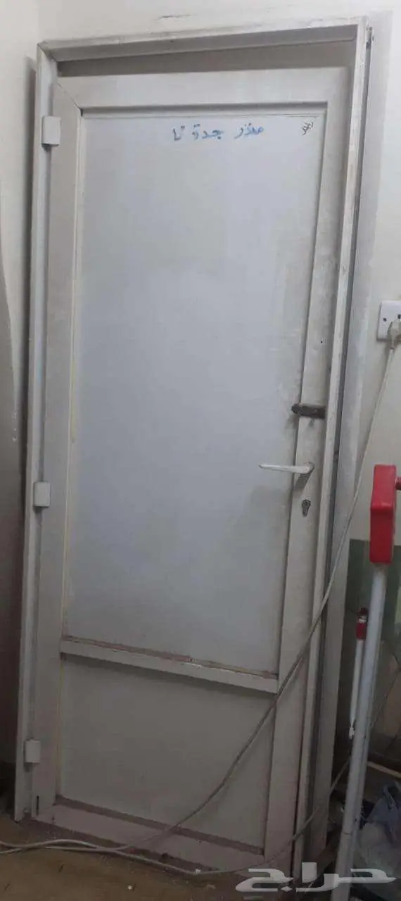 باب المونيوم 0