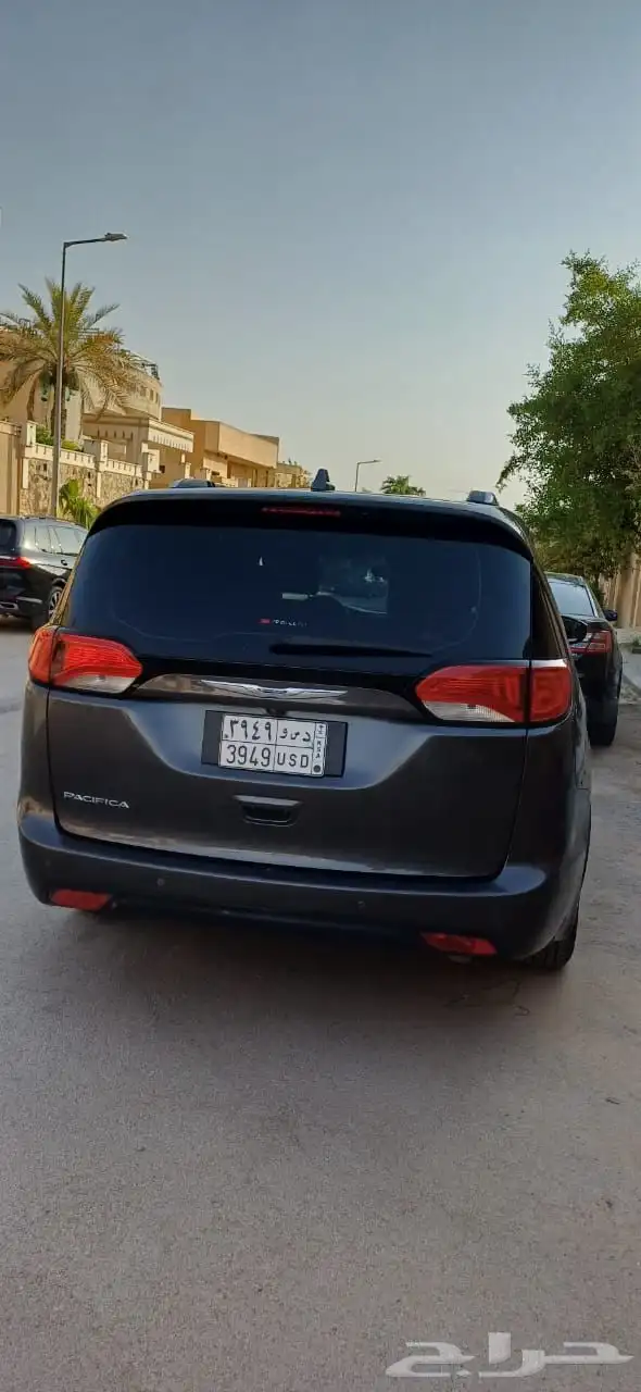 كرايسلر باسفيكا موديل 2018 index