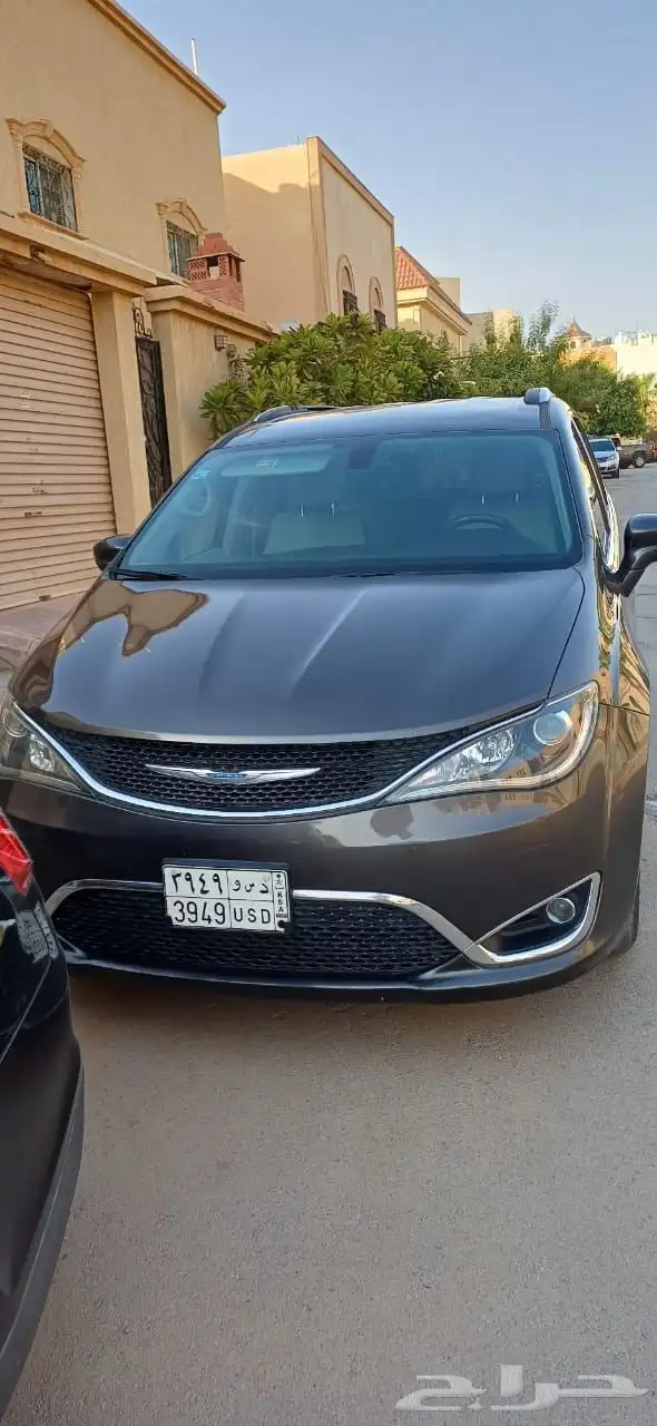 كرايسلر باسفيكا موديل 2018 index