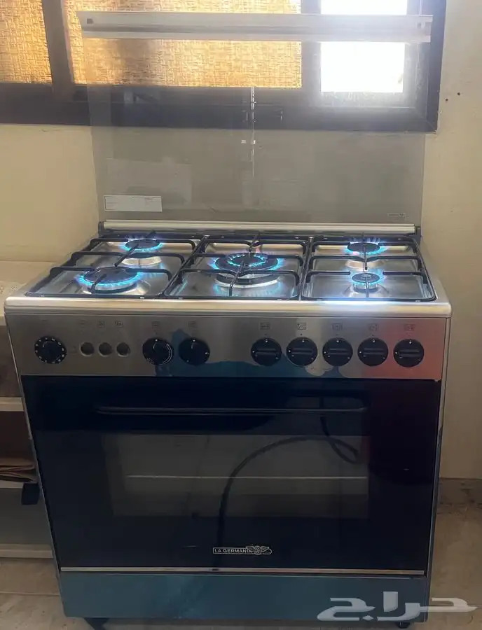 فرن ايطالي مستخدم 0
