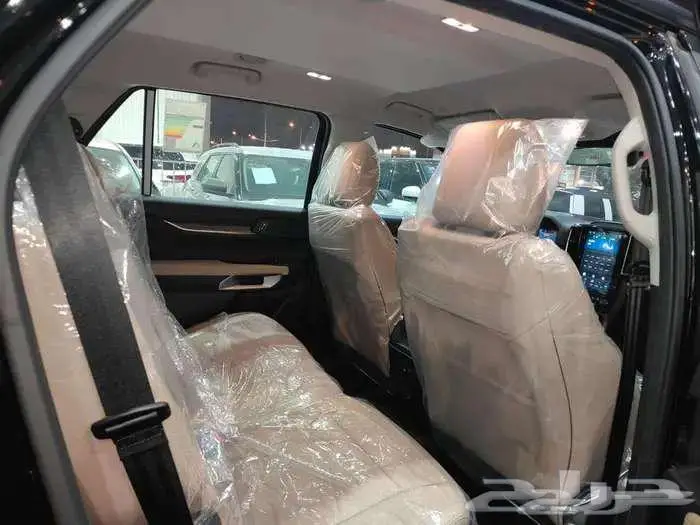 فورد ايفرست XLTالناغى 2025 12