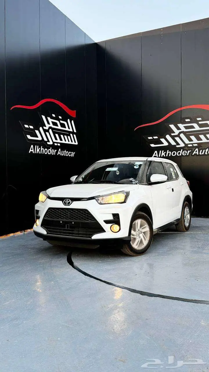 تويوتا رايز استاندر 2024 XLE لدى الخضر للسيارات index