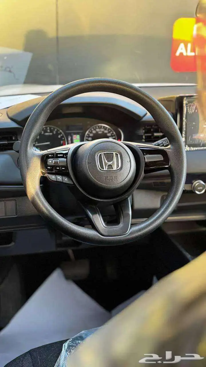 هوندا HR-V دي اكس 2024 لدي شركه الخضر للسيارات 8