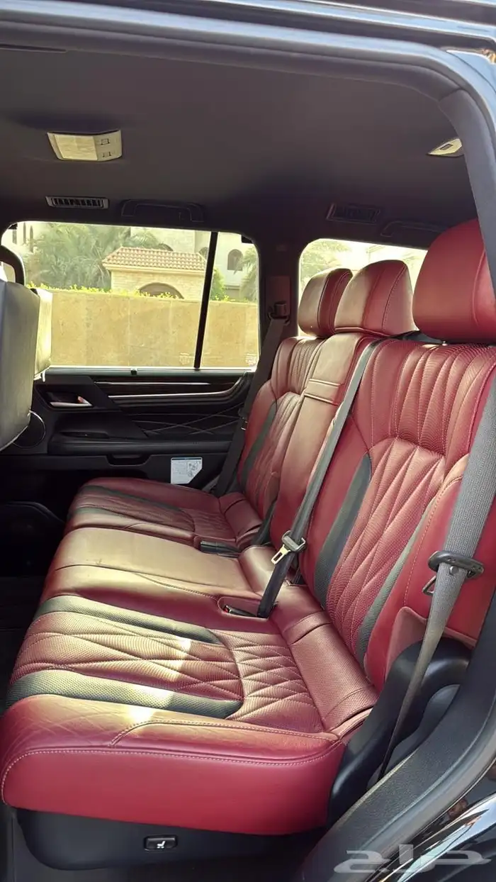الكزس بلاك اديشن LX 570 سعودي 2019 11