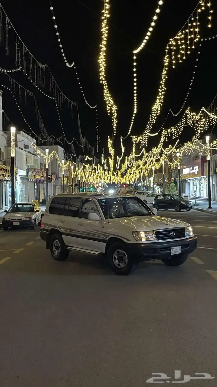 لاندكروزر 2002 0